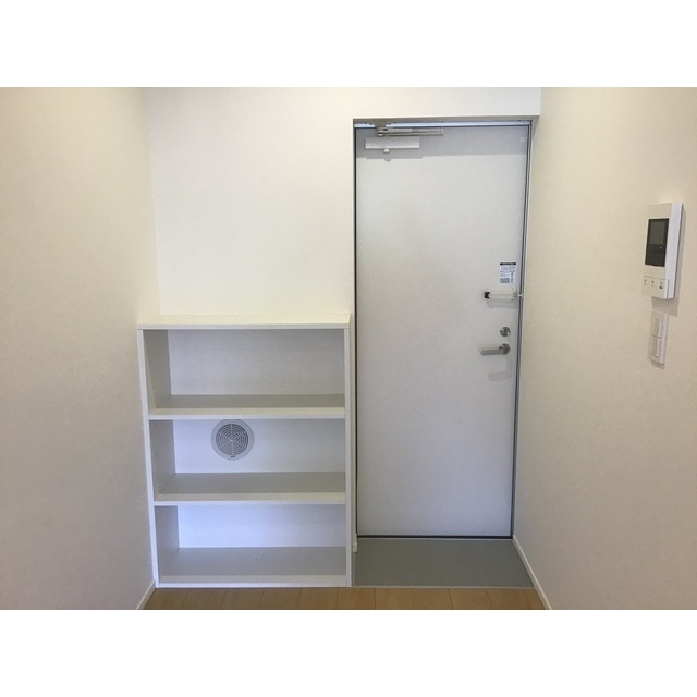 MQuarto江田の玄関