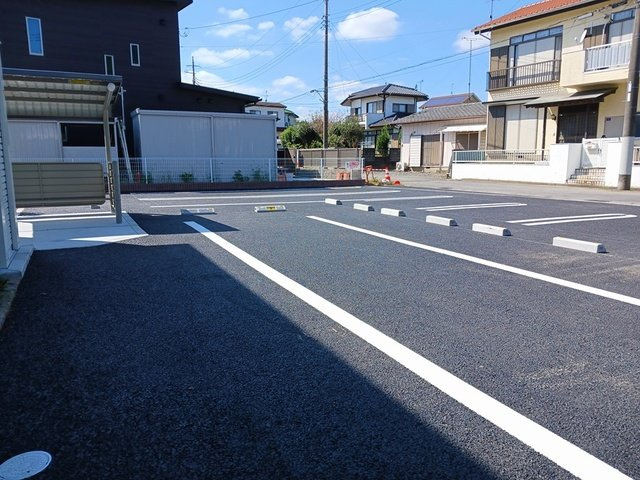 バレーヌの駐車場