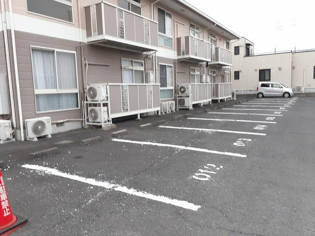 ニューシティ梶Ａの駐車場