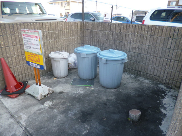 シーダーフィールドのその他共用部分|敷地内ゴミ置き場が完備されています！