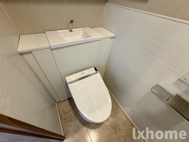 プレサンスグラン茨木駅前のトイレ