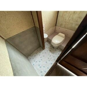 小出様貸家のトイレ