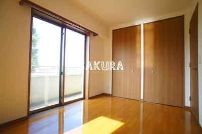 【寝室】 | ヒルクレスト妙蓮寺 | 開放感のある室内♪