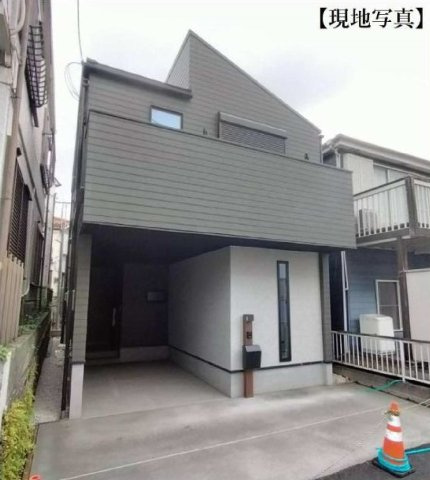 【横浜市中区本牧元町40-2新築戸建て】★仲介手数料無料★（本牧南小学校・大鳥中学校）