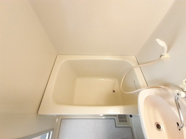 フェイマス師勝の浴室