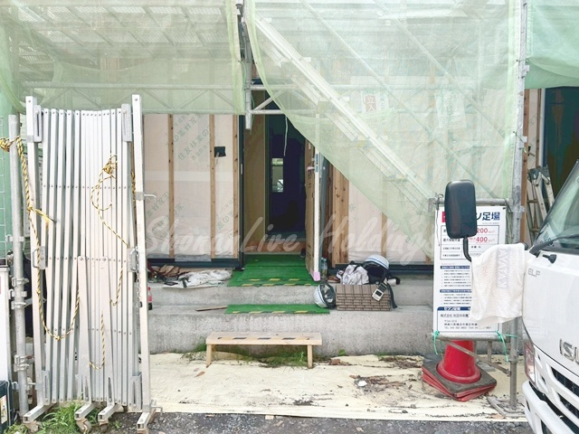 鎌倉市大船１丁目のアパートのエントランス