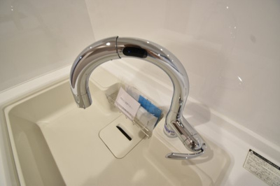 【キッチン】 | 大濠公園グランドヒルズ | コンパクトなキッチンで掃除もラクラク
