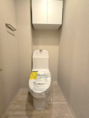 【トイレ】 | ローレルハイツ大橋 | シンプルで美しく、使い勝手にも優れたトイレ設計です。