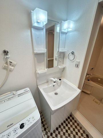 グランエクラ加島Ⅱの洗面所