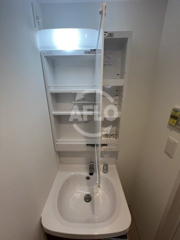 プライムアーバン南森町の独立洗面台|プライムアーバン南森町　独立洗面台