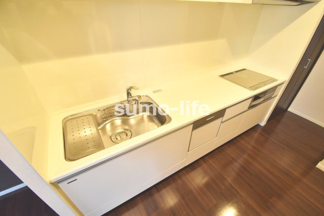 尼崎市南武庫之荘３丁目の賃貸マンションのキッチン