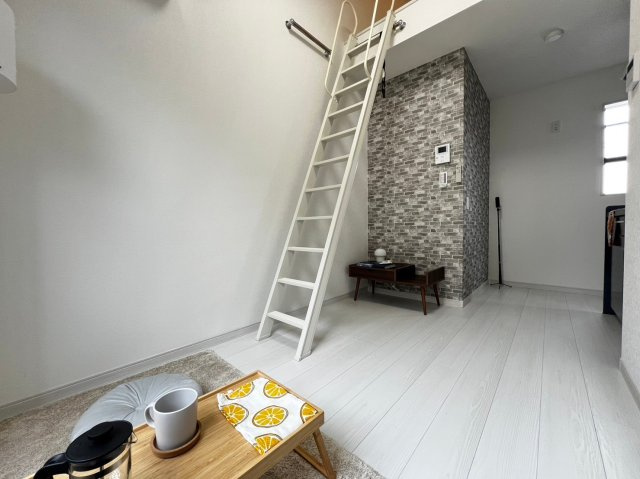 アリビア山手の居間・リビング
