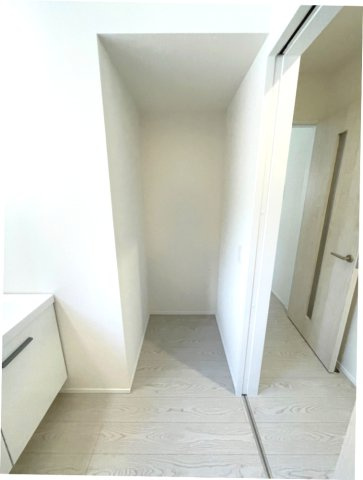 岡山市中区乙多見　戸建の脱衣所|収納スペースとしてご利用頂けます。