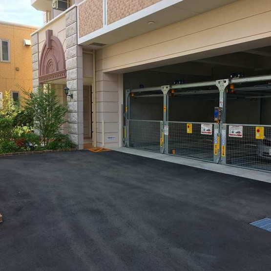 【駐車場】アリビオ江坂南金田