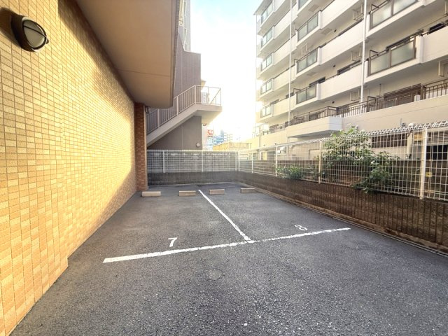 【駐車場】オーキッドレジデンス塚本