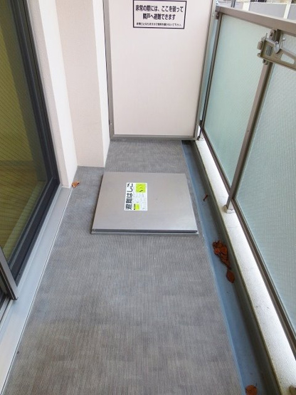 【バルコニー】アリビオ江坂垂水町
