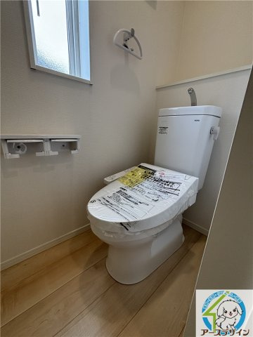 大久保町松陰　戸建てのトイレ