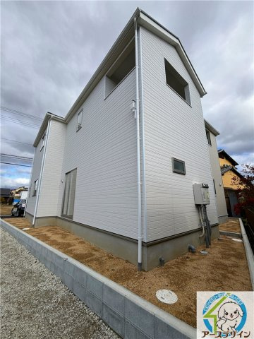 大久保町松陰　戸建ての外観