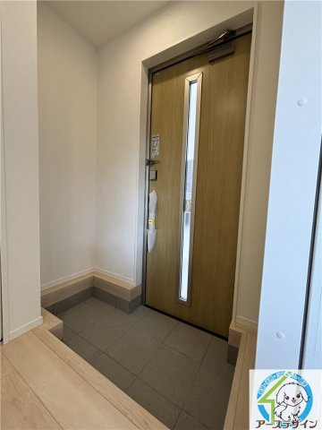 大久保町松陰　戸建ての玄関