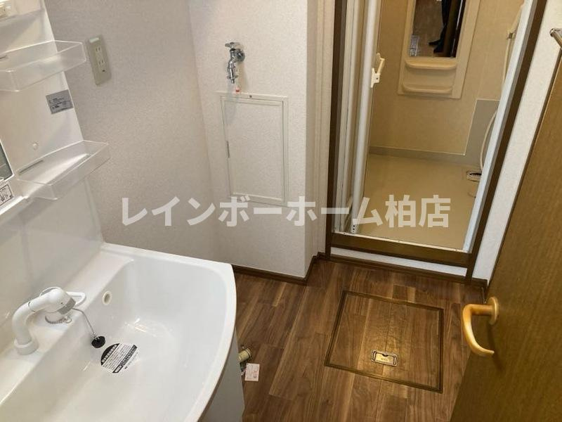 【仲介手数料：50％OFF】対象物件！の洗面所|広い洗面スペース