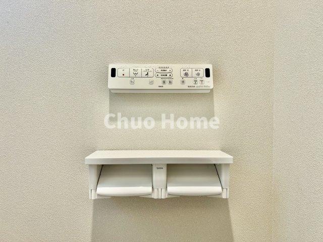 関屋ステーションハイツの内装|【ウォシュレット】清潔に使いたいお手洗いには最適な設備です。もちろんウォームレットも標準装備です。