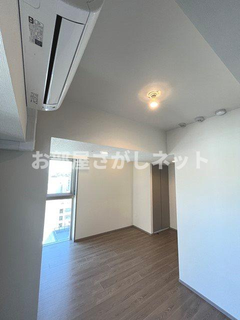 GRAND横濱山下町【おとり物件なし】#学生・社会人にオススメ！初期費用分割払いOK！の居間・リビング