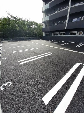 スアヴィス千葉の駐車場|駐車場完備です