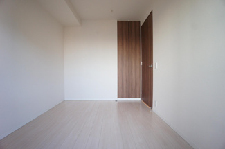 【洋室】 | グランドメゾン神楽坂