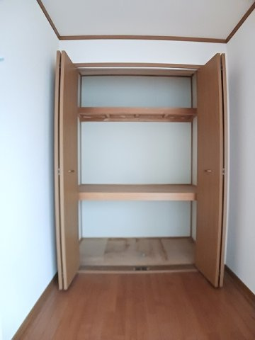 アスタナの収納