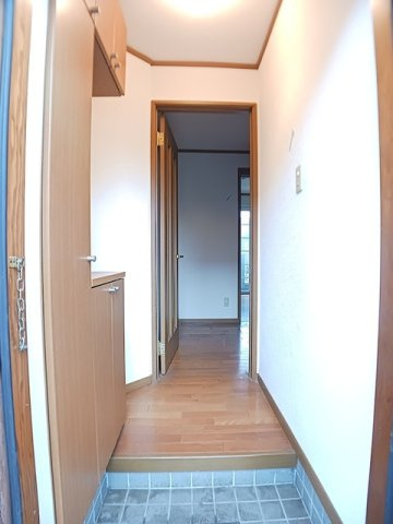 アスタナの玄関