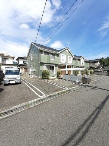 グリーンハイムの駐車場