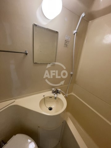 ラパンジール京町堀の洗面所|ラパンジール京町堀　洗面台