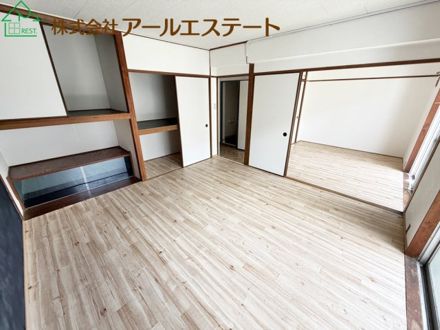 野口マンション　　中古マンションの洋室