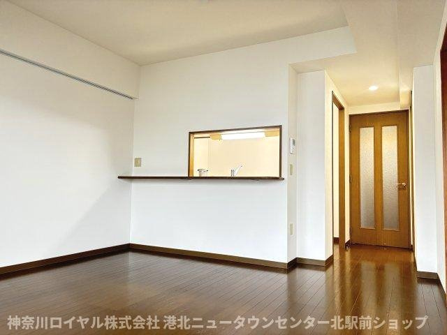 【居間・リビング】