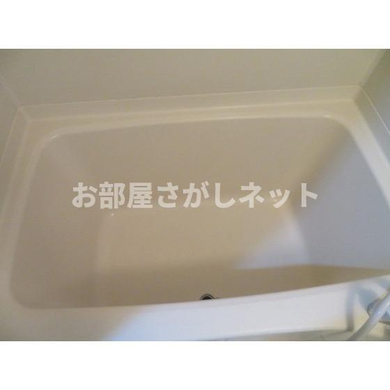 ＹＡＹＯＩ　ＣＯＵＲＴの浴室|バス