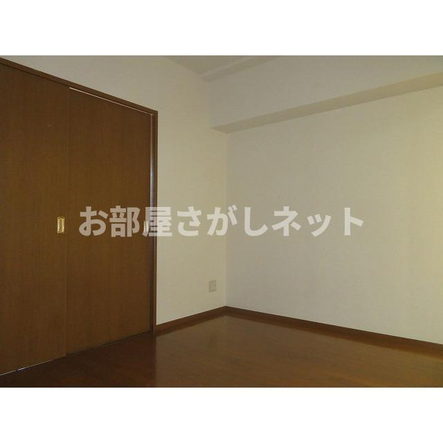 ＹＡＹＯＩ　ＣＯＵＲＴの内装