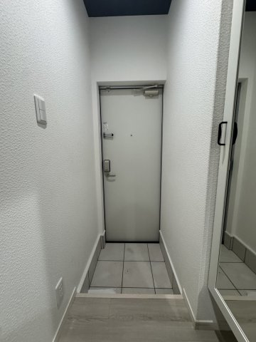 あんしん+宮川町08-3006の玄関