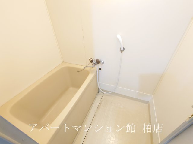 デイズ・ガーデン の浴室|※別号室参考写真です ※現況優先