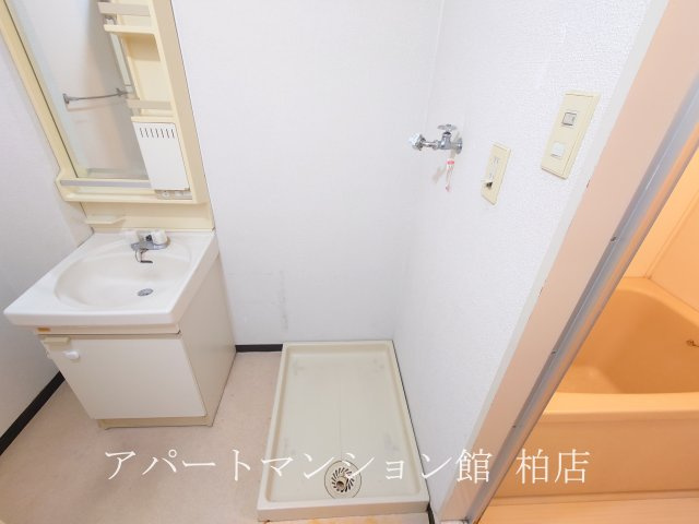 デイズ・ガーデン の洗面所|※別号室参考写真です ※現況優先