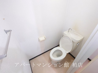 【トイレ】 | デイズ・ガーデン  | ※別号室参考写真です ※現況優先