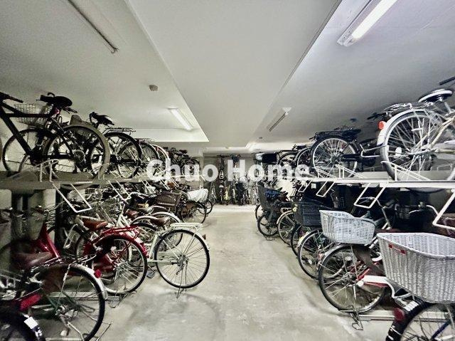 クリオ三ノ輪壱番館の駐輪場|【自転車置き場】最新の空き状況や費用などの詳細は担当スタッフまでお問い合わせください。