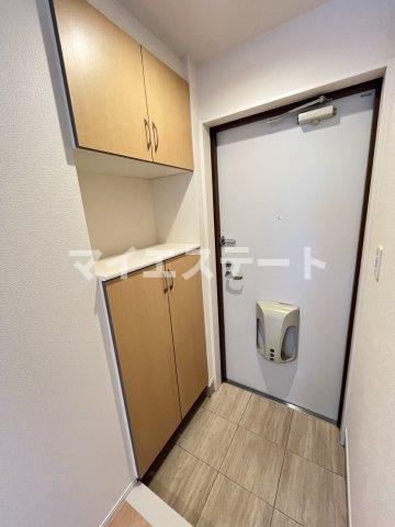 【玄関】 | グラン・リュミエール | 別部屋写真使用