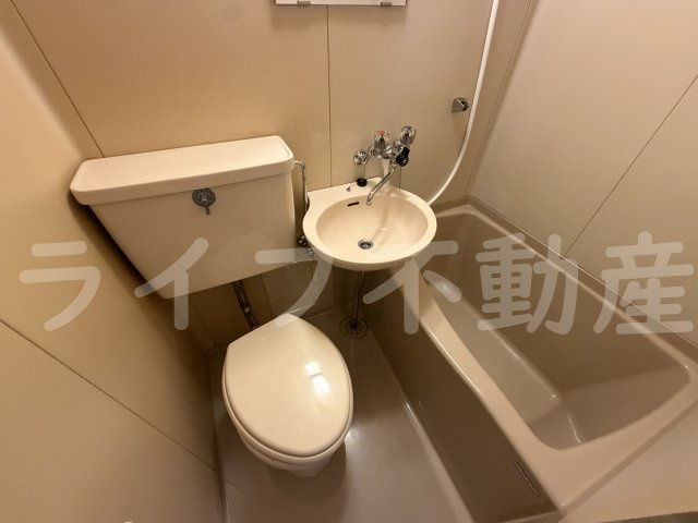 大宝 小阪本町ロイヤルハイツの浴室