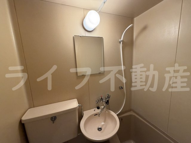 大宝 小阪本町ロイヤルハイツの洗面所