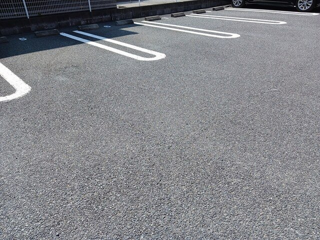 【駐車場】 | グレイスフルフィールドⅡ | 駐車場です