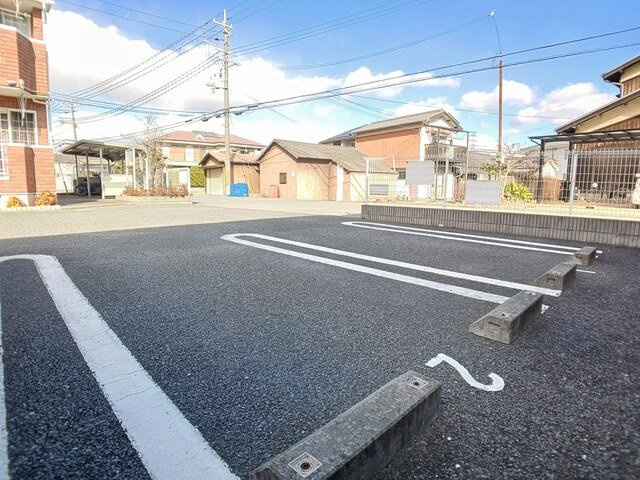【駐車場】 | グレイスフルフィールドⅡ | 駐車場完備です