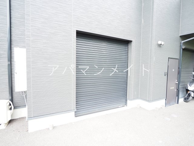 【その他】 | 1F専用スペースのシャッター