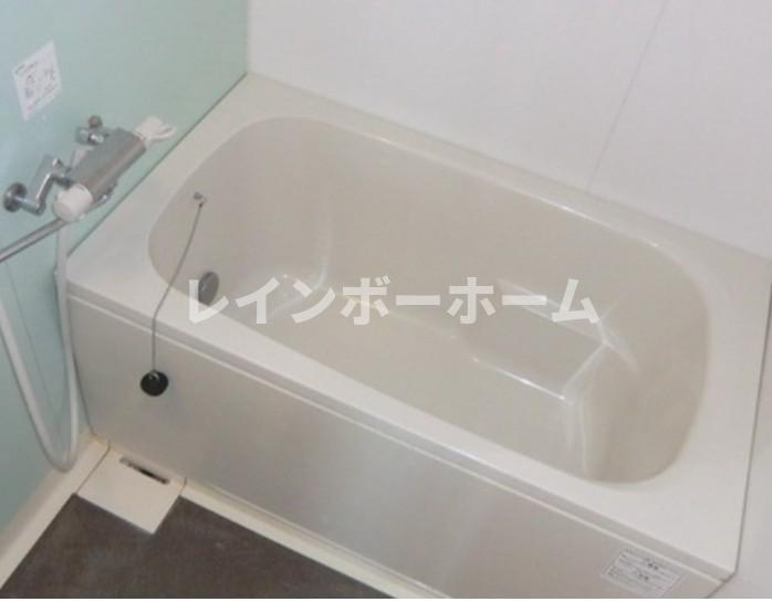 ブラウニーココの浴室|日々の暮らしに欠かせないお風呂です