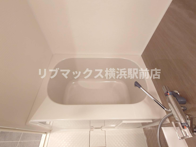 【浴室】アイルプレミアム横浜ノルド