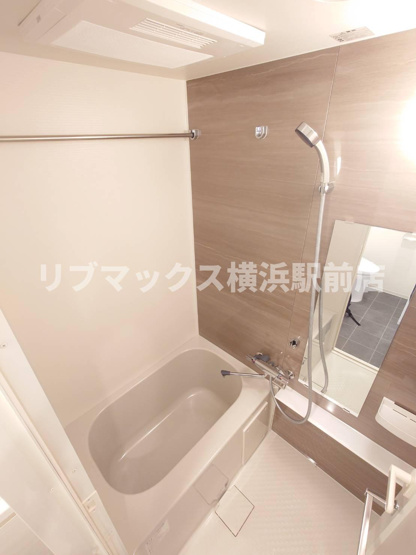 【浴室】アイルプレミアム横浜ノルド
